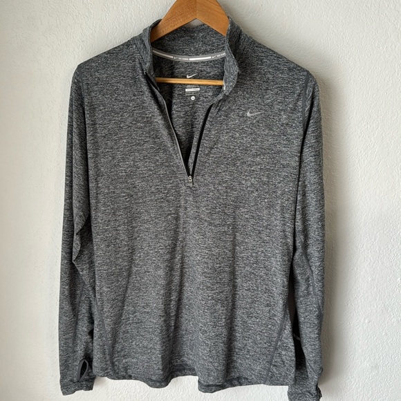 🔥Closet Closing!🔥 Nike Dry Element 1/4‎ Zip - Picture 1 of 5